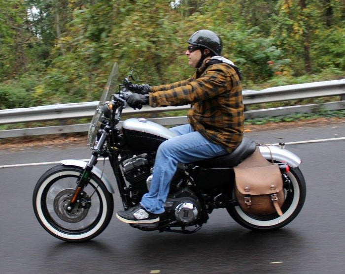 BADASS CarbonAir Rocker  Smallest DOT Certified Motorcycle Helmet