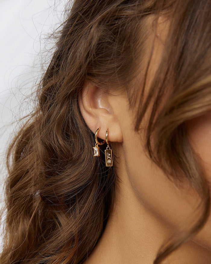Beau Gold Earrings