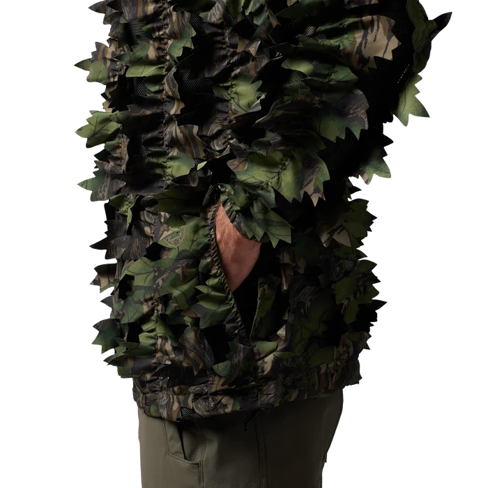 Deception Leafy Jacket in Mossy Oak Full Foliage, on model #mossy_oak_full_foliage