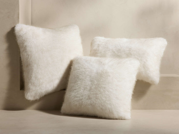 Fairbanks Faux Fur Ivory 19X19 Down Pillow Kit (4 of 5)