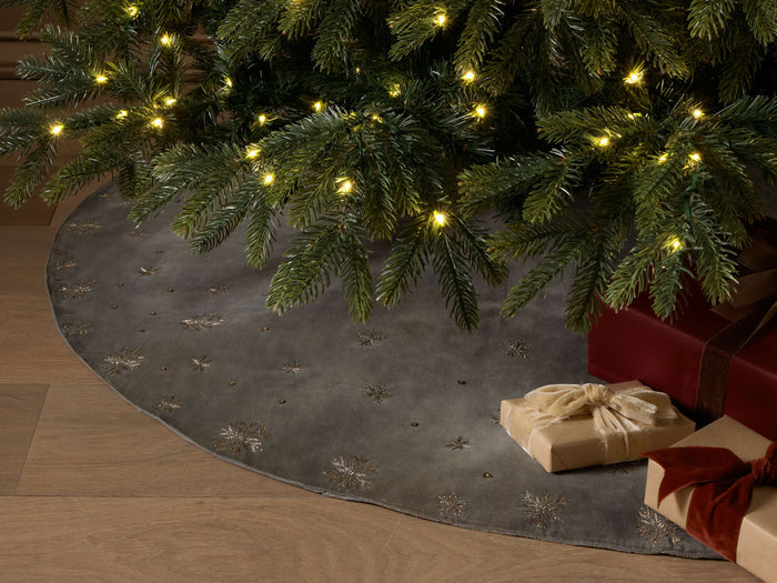 Hand Beaded Fallen Snow Tree Skirt in Basil (2 of 2)