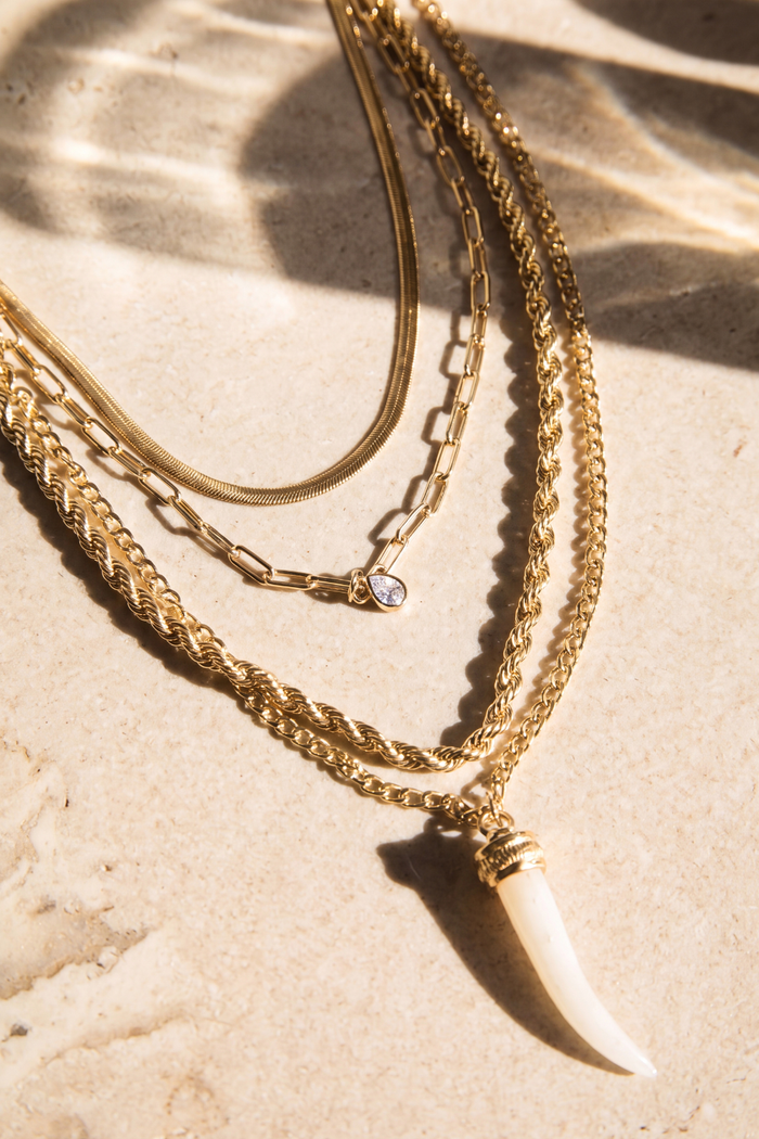 Layered Horn Pendant Necklace