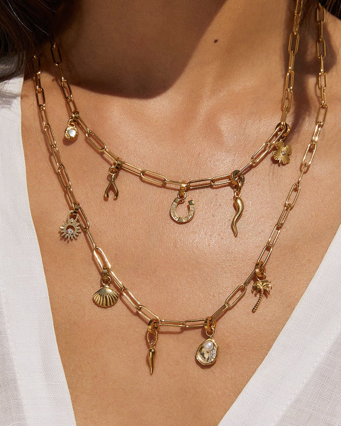 Lucky Horseshoe Charm - Gold