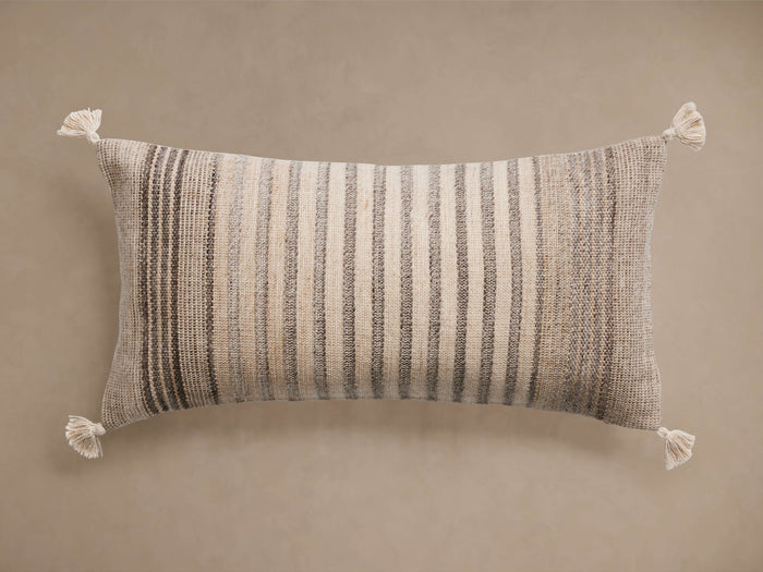 Marant Natural 12X24 Down Lumbar Pillow Kit (2 of 3)