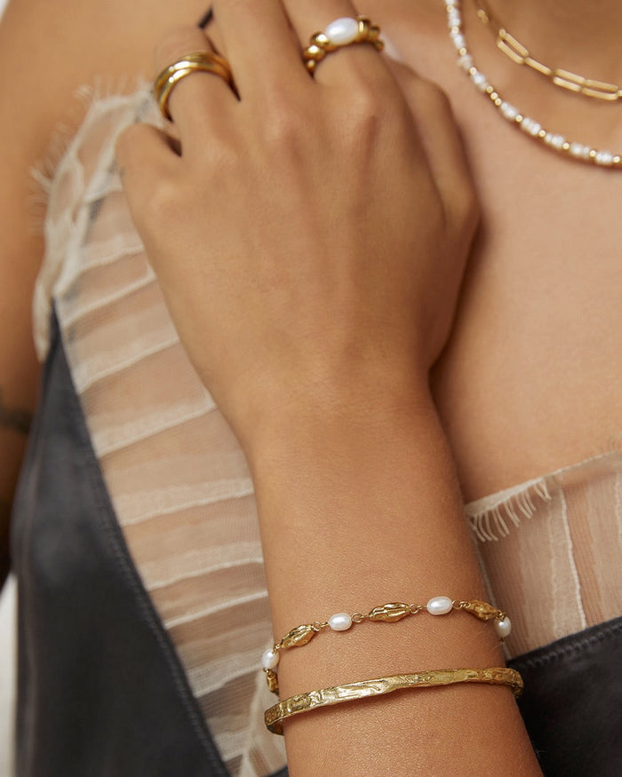 Mimi Pearl and Gold Bracelet
