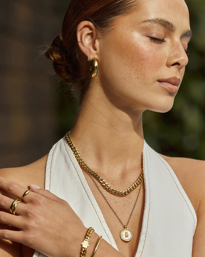 Queen Bee Gold Necklace