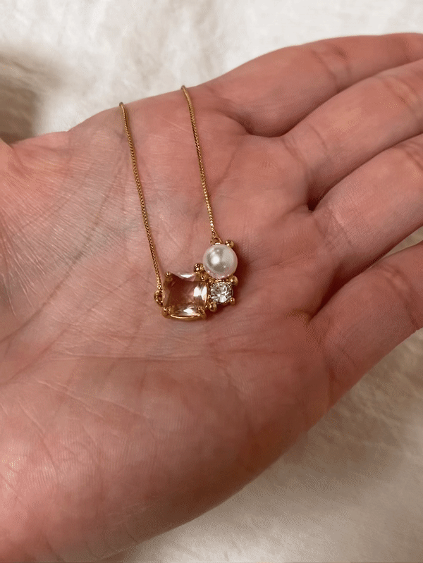 Olive & Piper Sadie Pendant Necklace