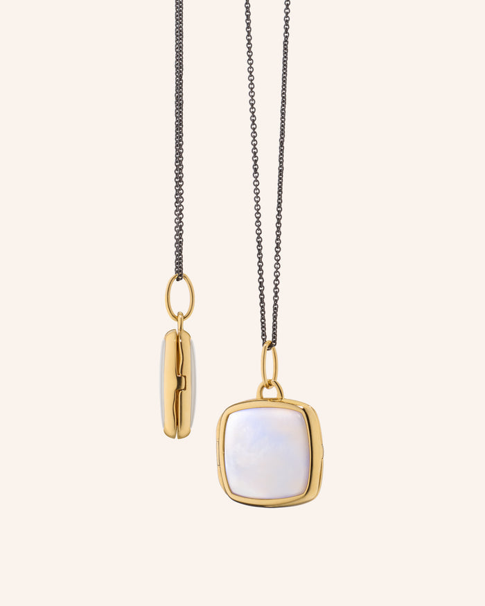 18K Yellow Gold with Mother of Pearl / 17" Black Steel Chain